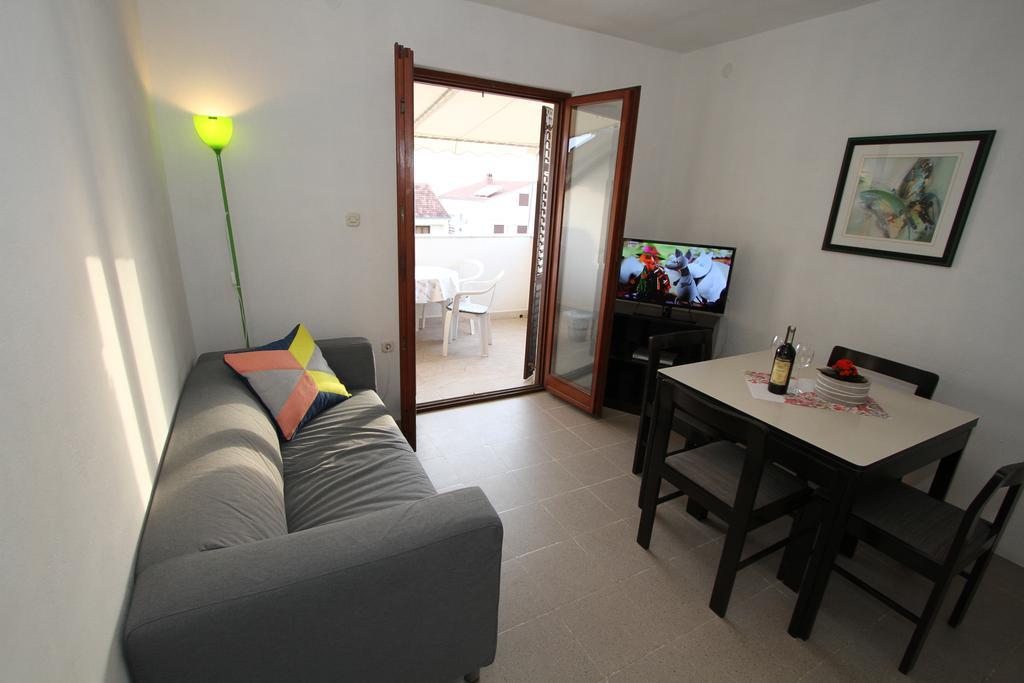 Holiday Apartment Rokov زادار الغرفة الصورة